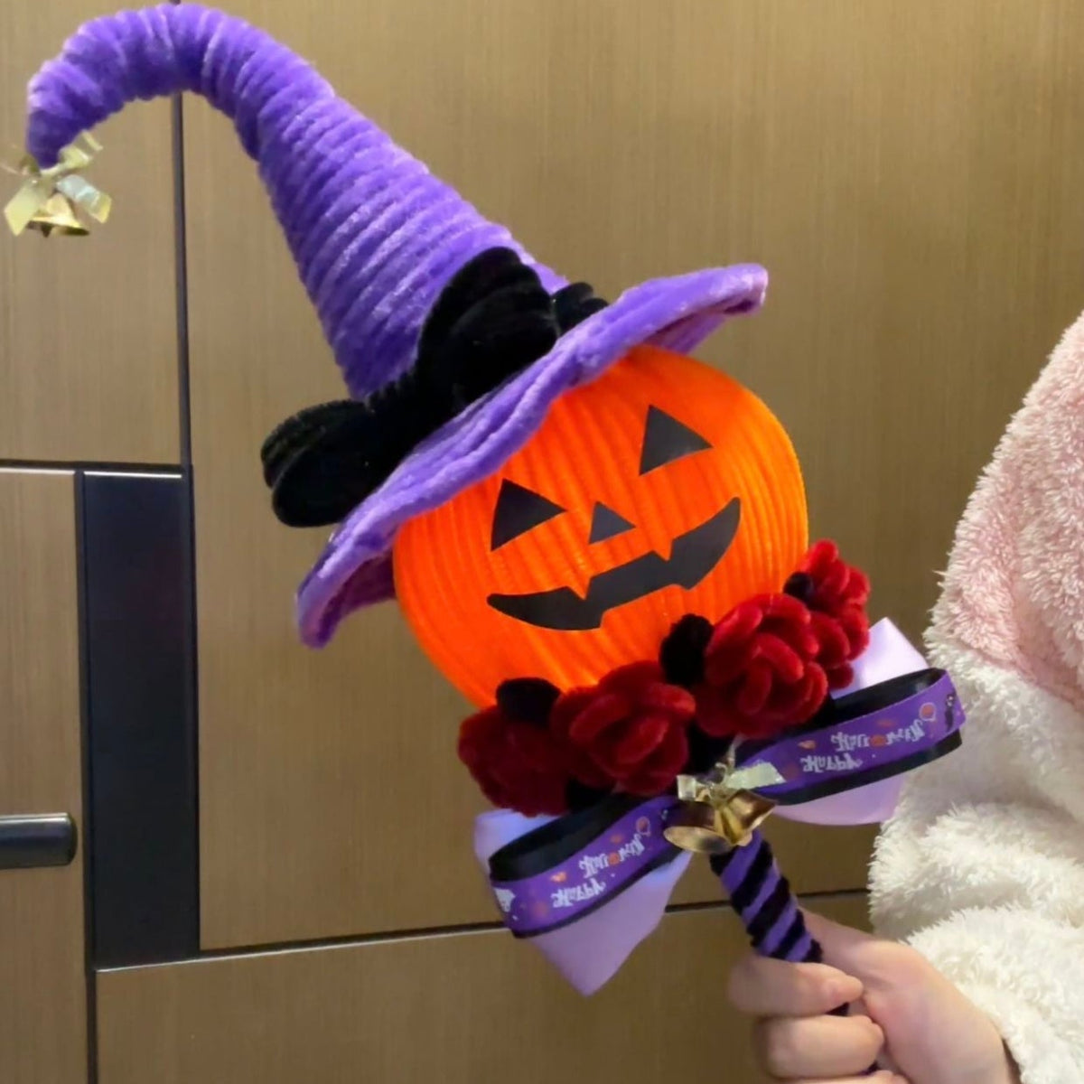 Pumpkin Magic Wand Tutorial