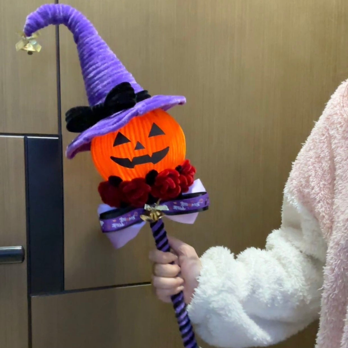 Pumpkin Magic Wand Tutorial